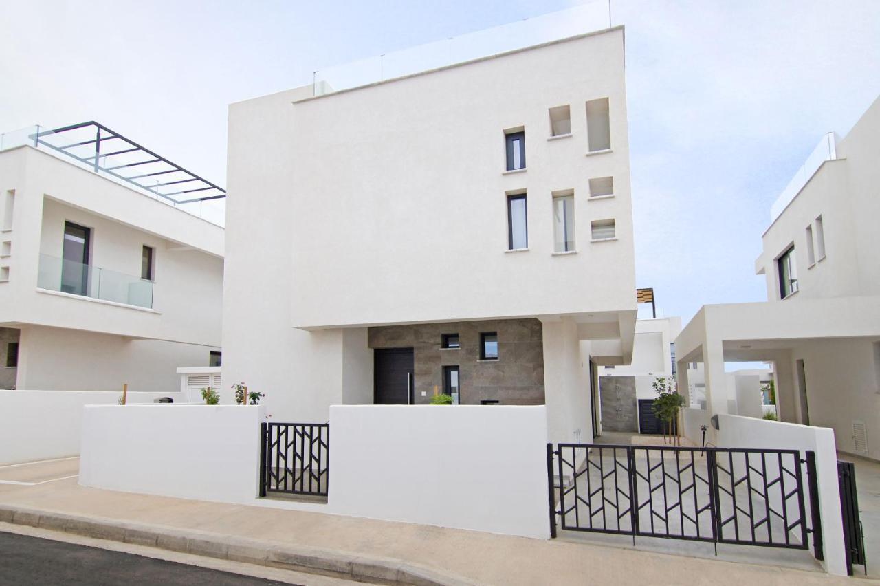Villa Queen Alexandra Protaras Exterior photo