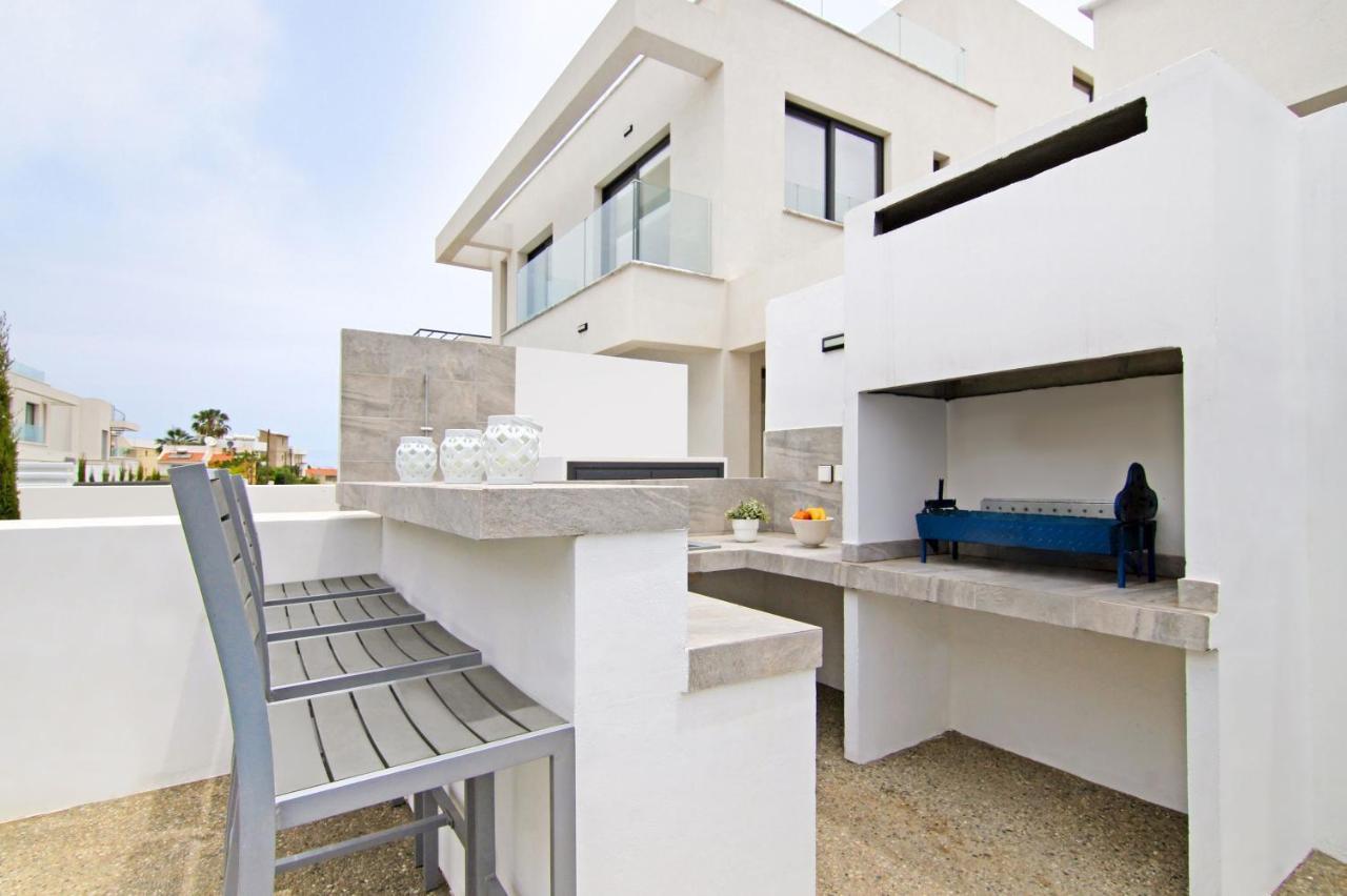 Villa Queen Alexandra Protaras Exterior photo